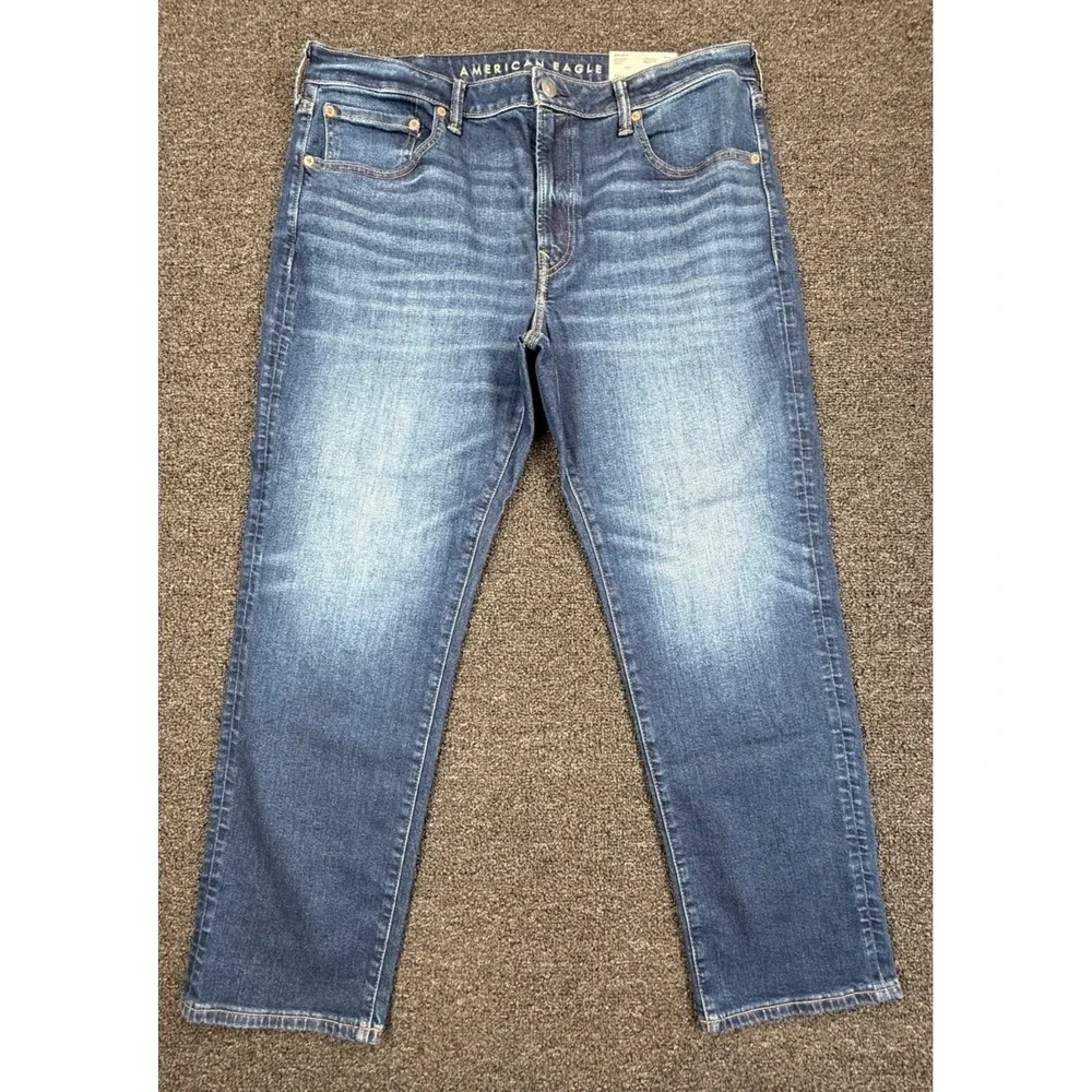 American Eagle Mens Relaxed Slim Airflex+ Denim Blue Jeans Medium Wash 38x30 NWT